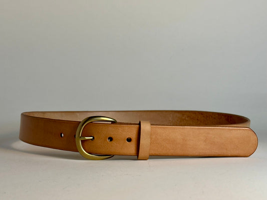 The Classic Slim Leather Belt | Natural