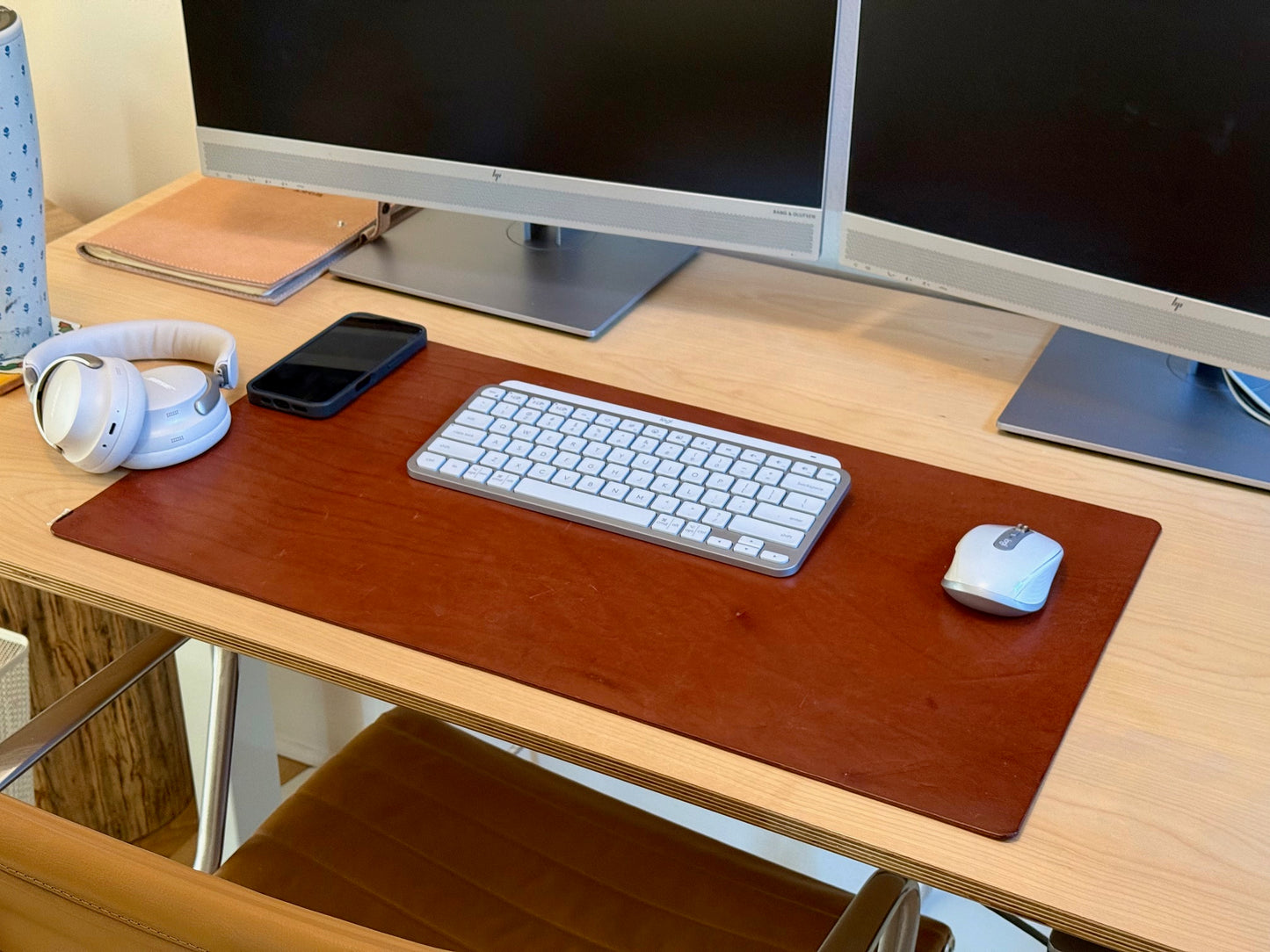 The Desk Pad